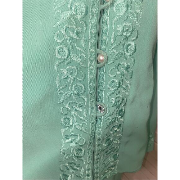 John Meyer Women’s 2 Piece Set Suit Jacket Skirt Sz 14 Green Pearl Rhinestone - Picture 3 of 13